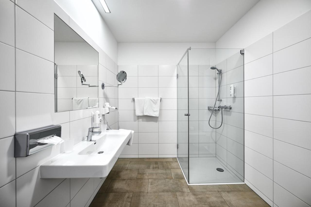 Hotel Gasthof-Strasser Tumeltsham Ngoại thất bức ảnh